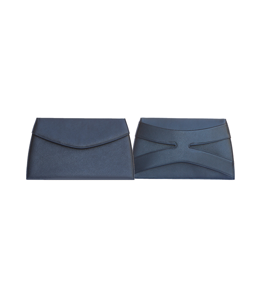 Trinacria in pelle saffiano nero